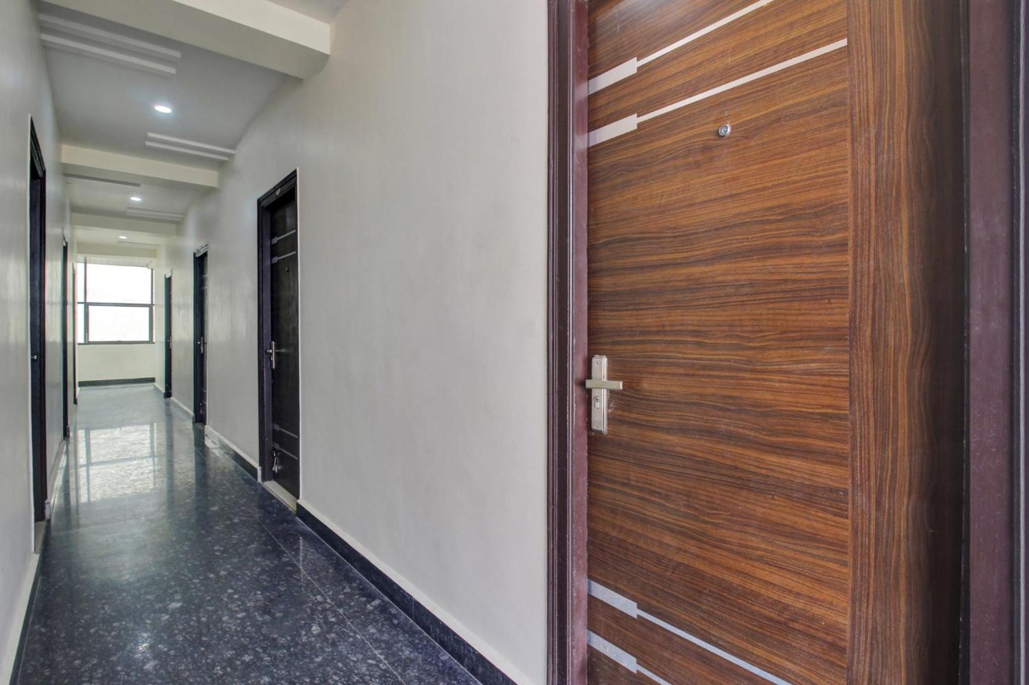 Hotel O Athidhi Stay Inn Hyderabad Exterior foto